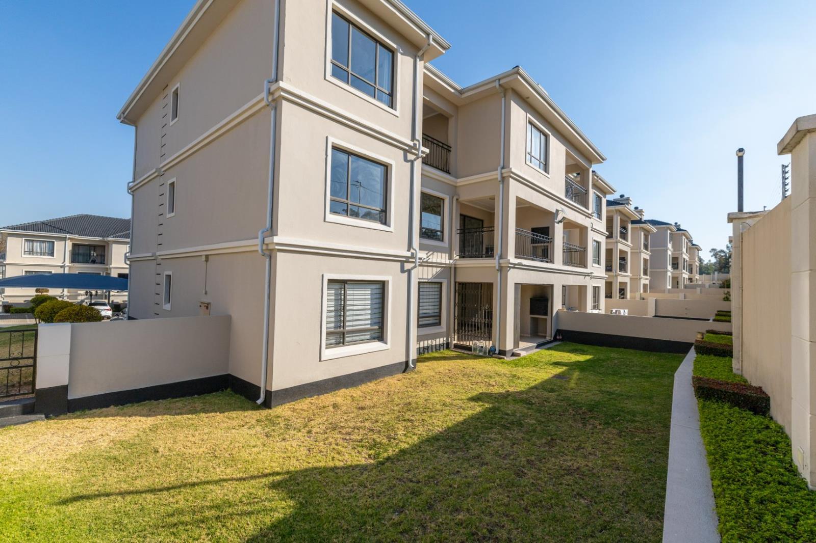 3 Bedroom Apartment in Carlswald