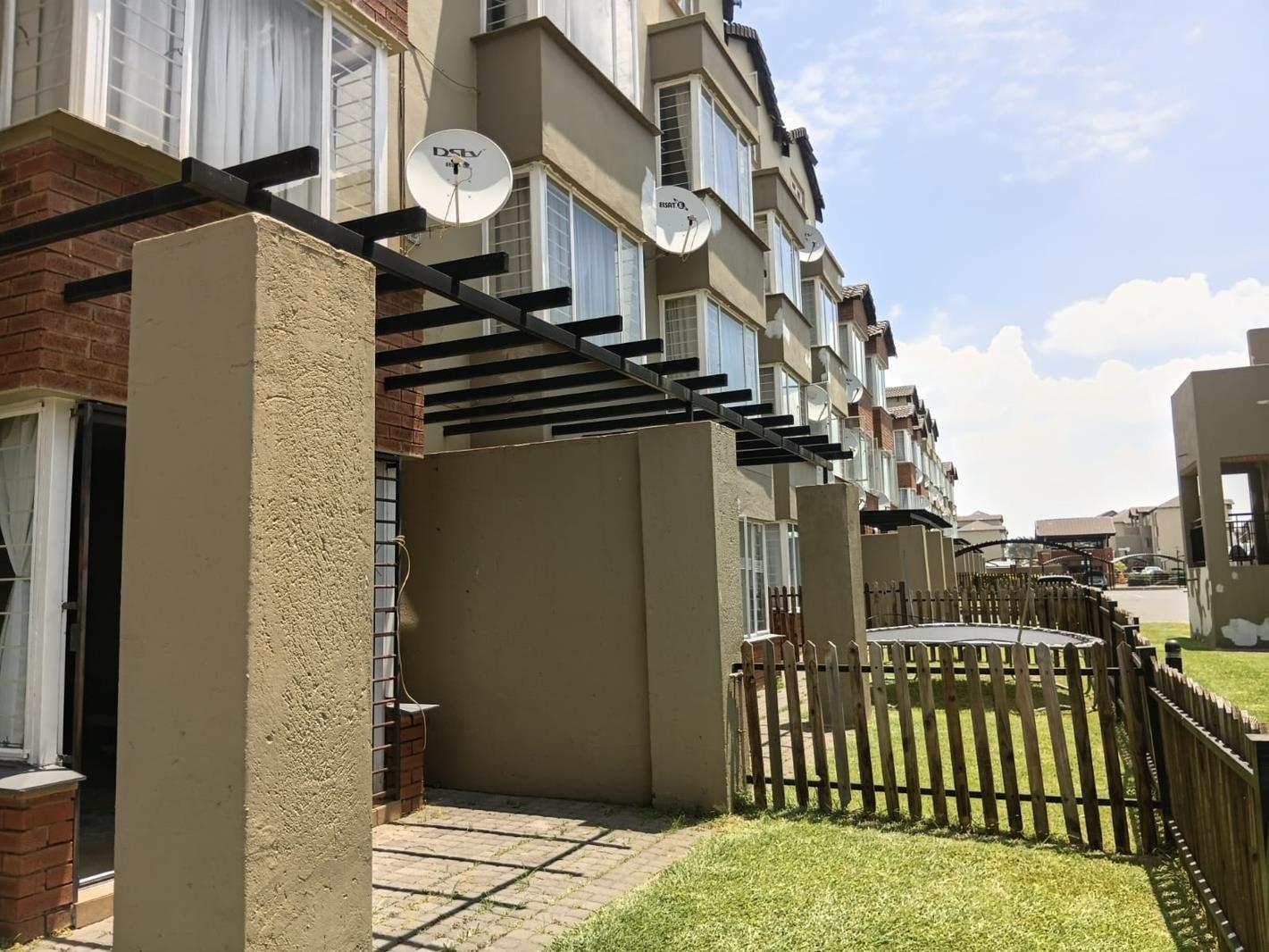 2 Bedroom Apartment in Montana