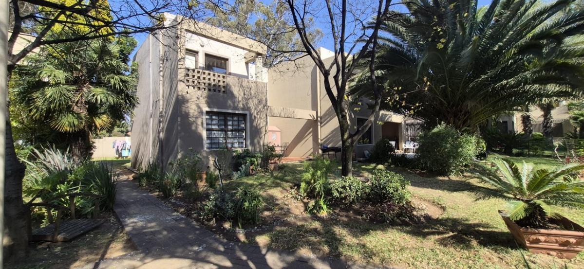 3 Bedroom Townhouse in Newmarket Park