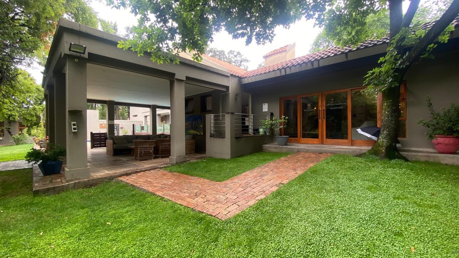1 Bedroom Apartment in Edenburg