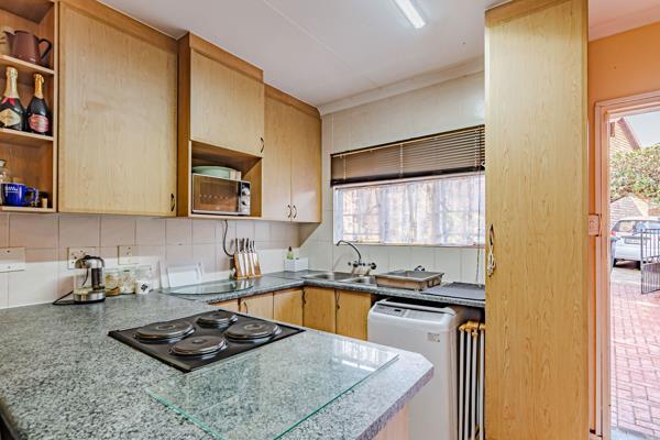 2 Bedroom Townhouse in Zwartkop