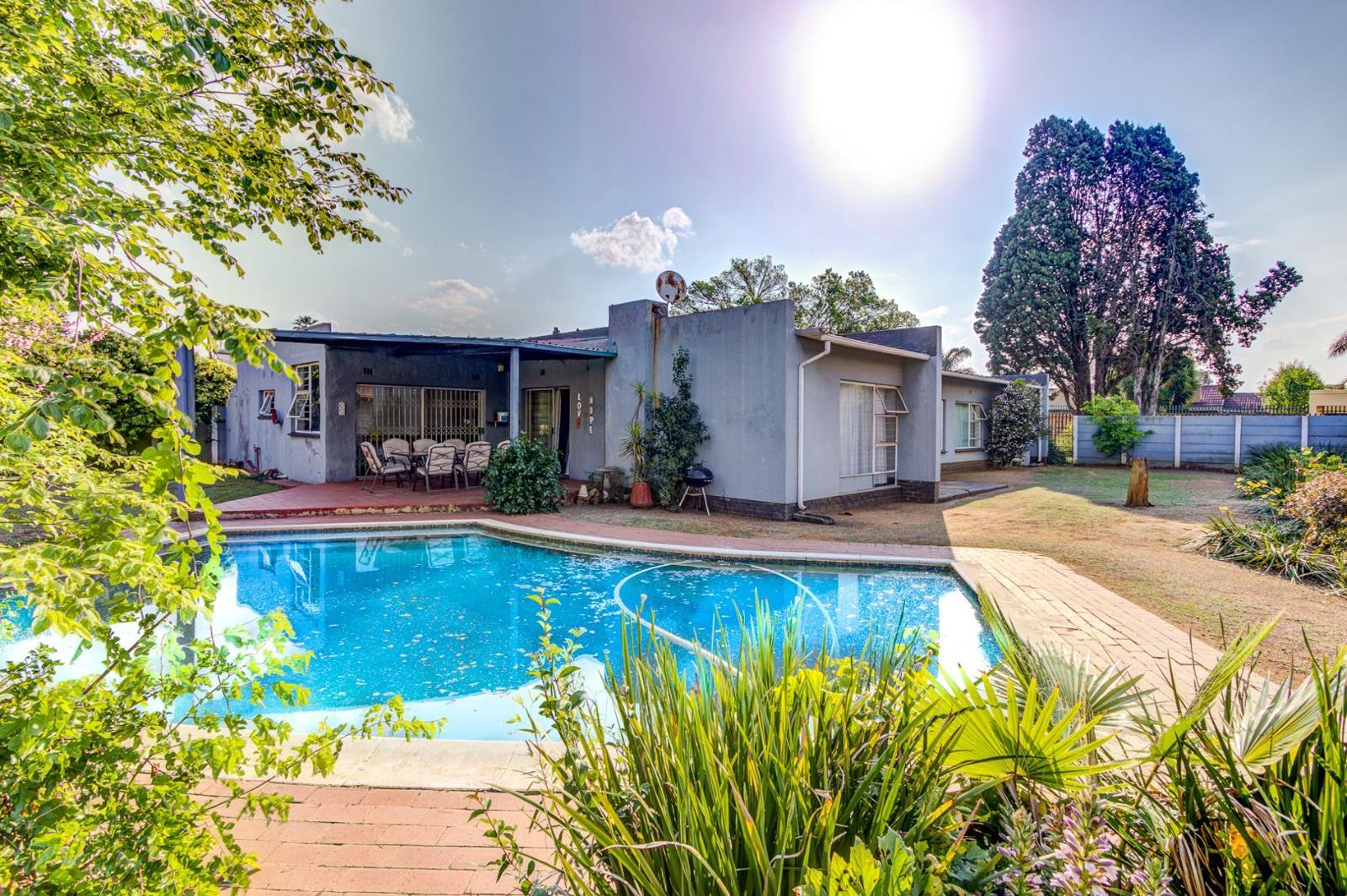 4 Bedroom House in Edleen