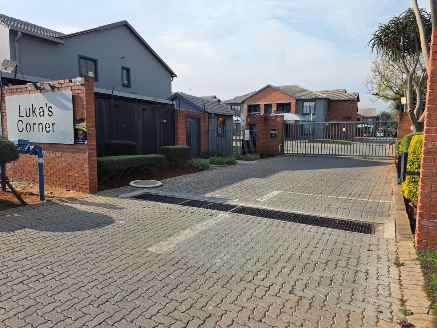 2 Bedroom Townhouse in Birchleigh