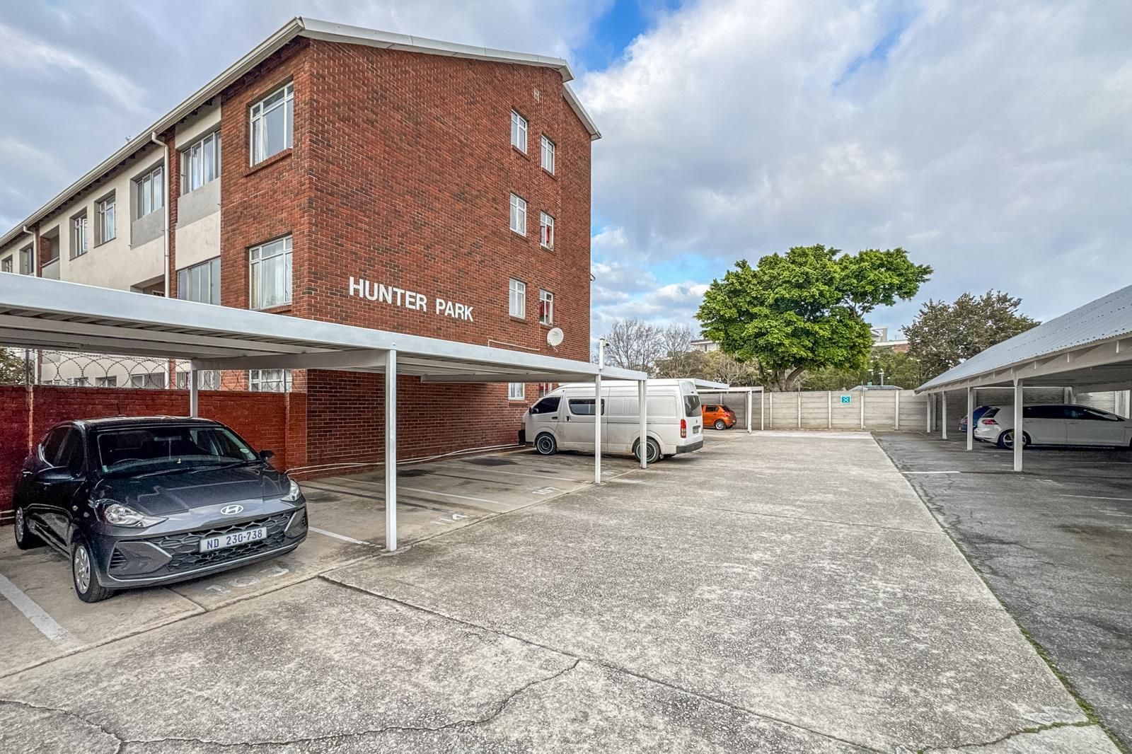 1 Bedroom Apartment in St Georges Park