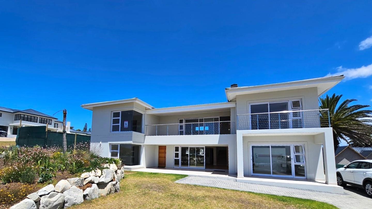 5 Bedroom House in Baron View