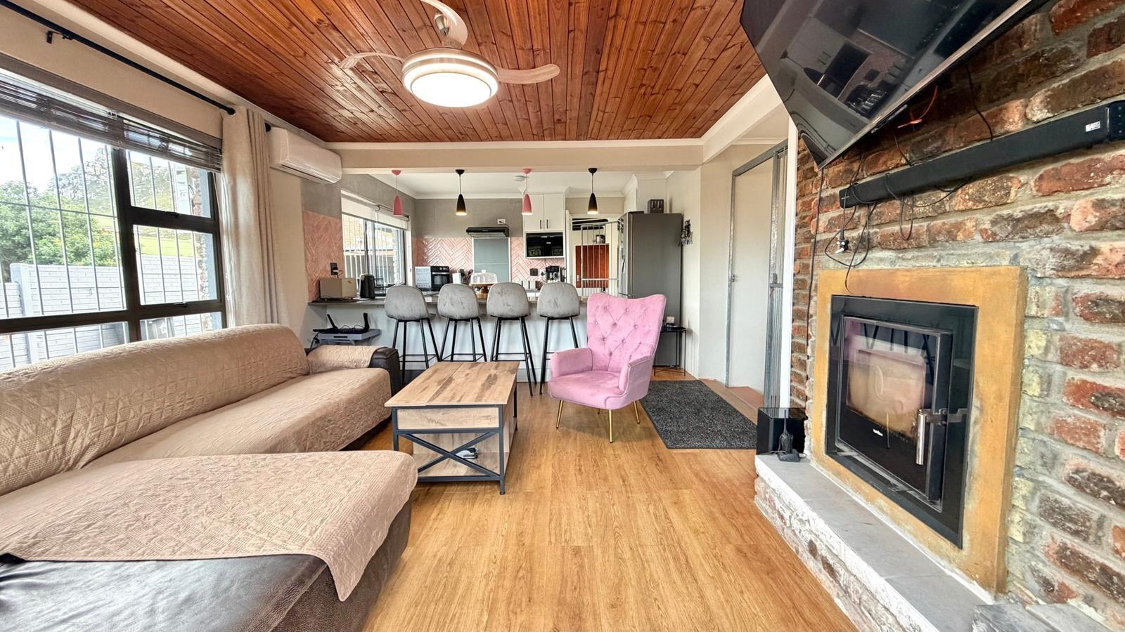 3 Bedroom House in Palmiet