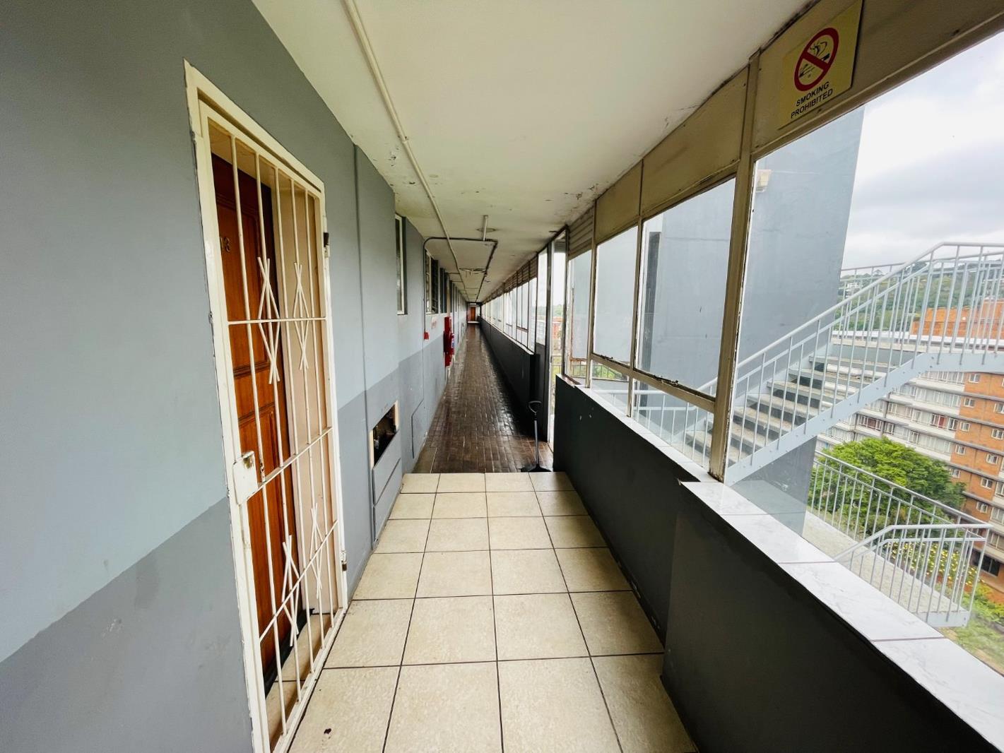 1.5 Bedroom Apartment in Sunnyside