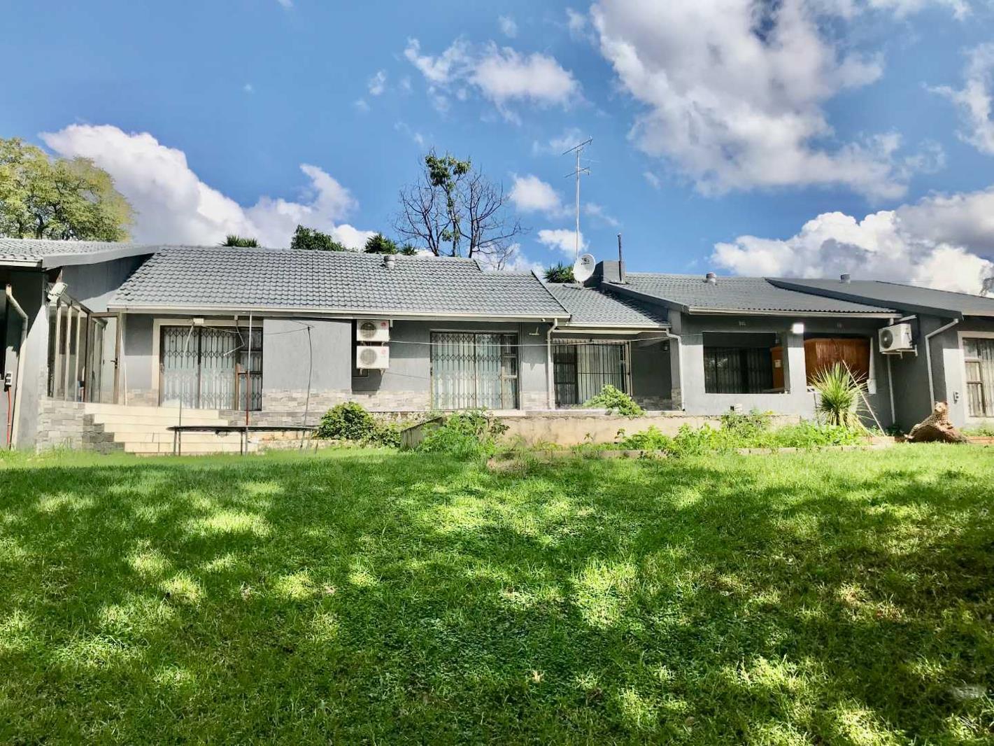 5 Bedroom House in Ferndale