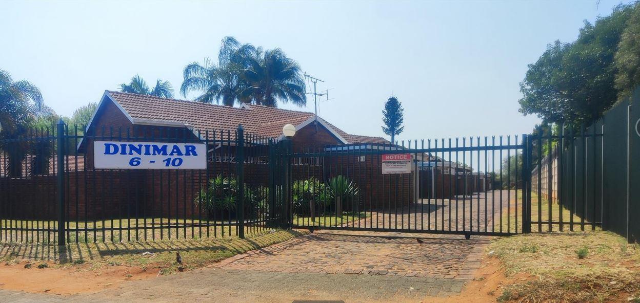 3 Bedroom Townhouse in Birchleigh North
