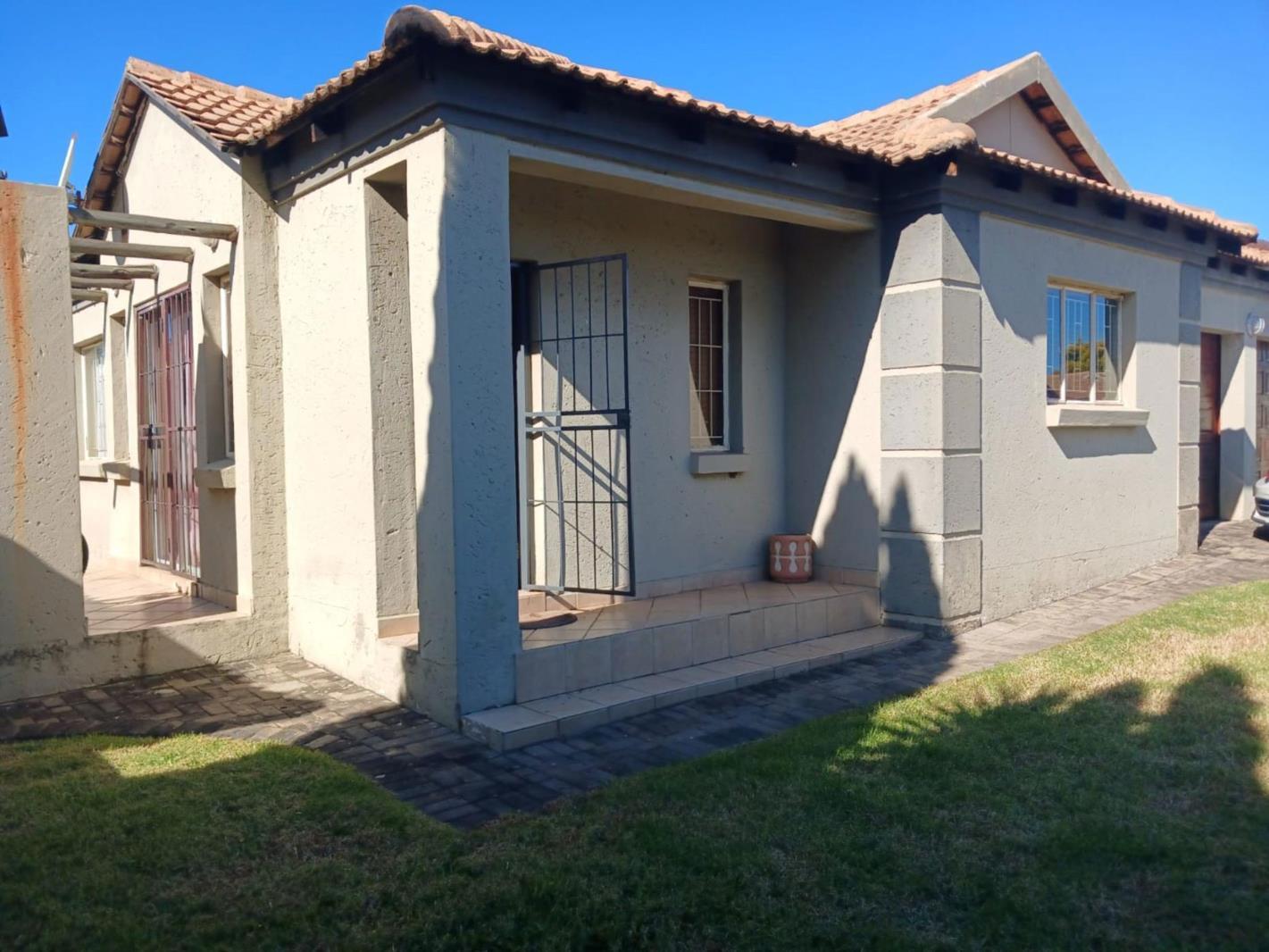 3 Bedroom House in Witbank Central