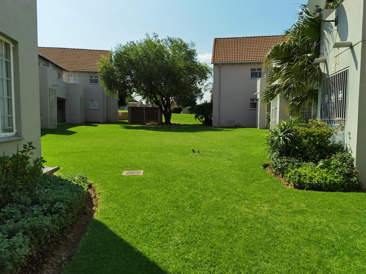 2 Bedroom Apartment in Edenvale