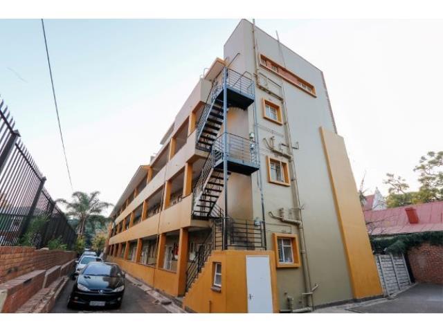 1.5 Bedroom Apartment in Pretoria Central