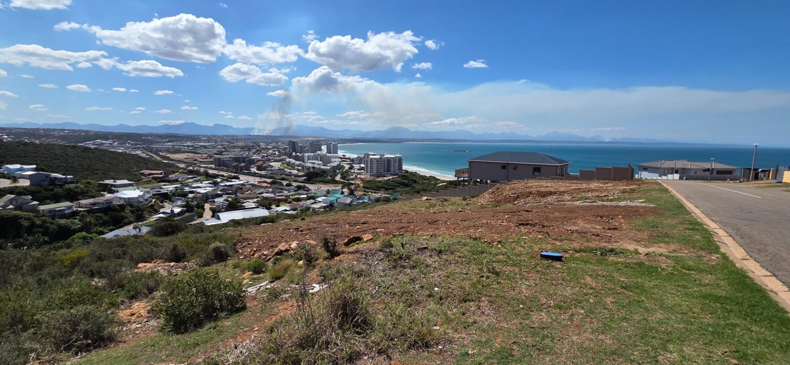 525 m² Land available in Mossel Bay Ext 26